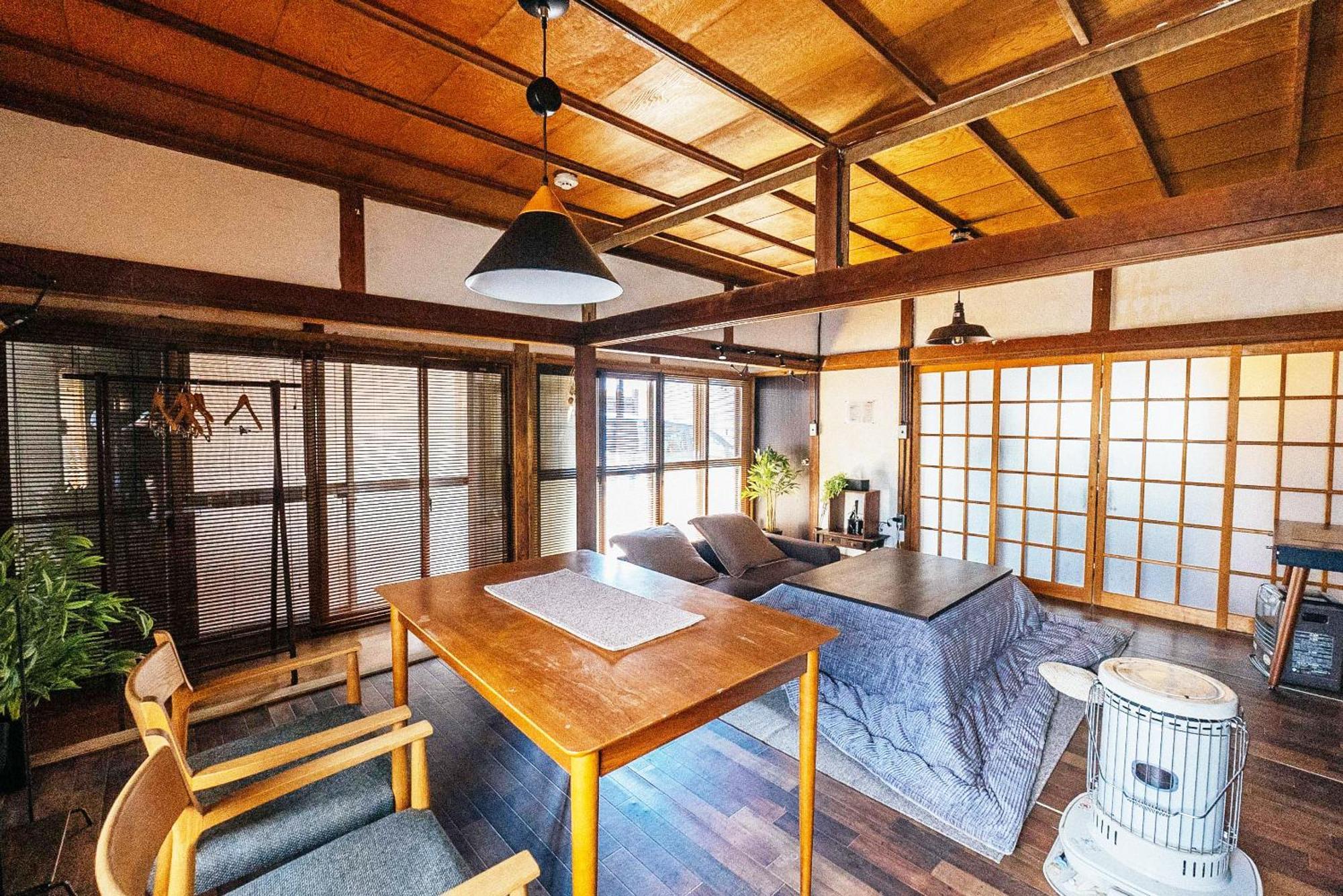 松本市の一棟貸し切りできる古民家 Экстерьер фото
